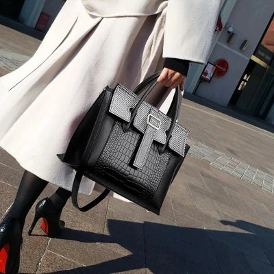 New Quality PU Leather Women Hand bags Crocodile pattern Tote bag Lock Shoulder Messenger Bags Retro Fashion Female Square bag