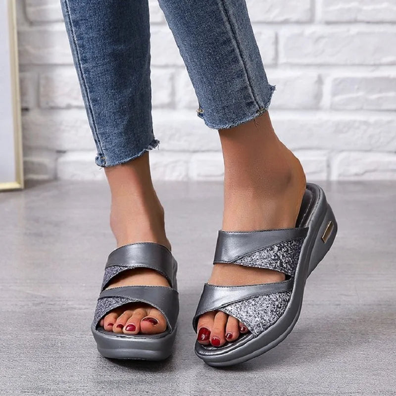 New Women Summer Slippers Ladies Glitter PU Wedges Shoes Female Casual Slingbacks Sandals Comfortable Platform Woman