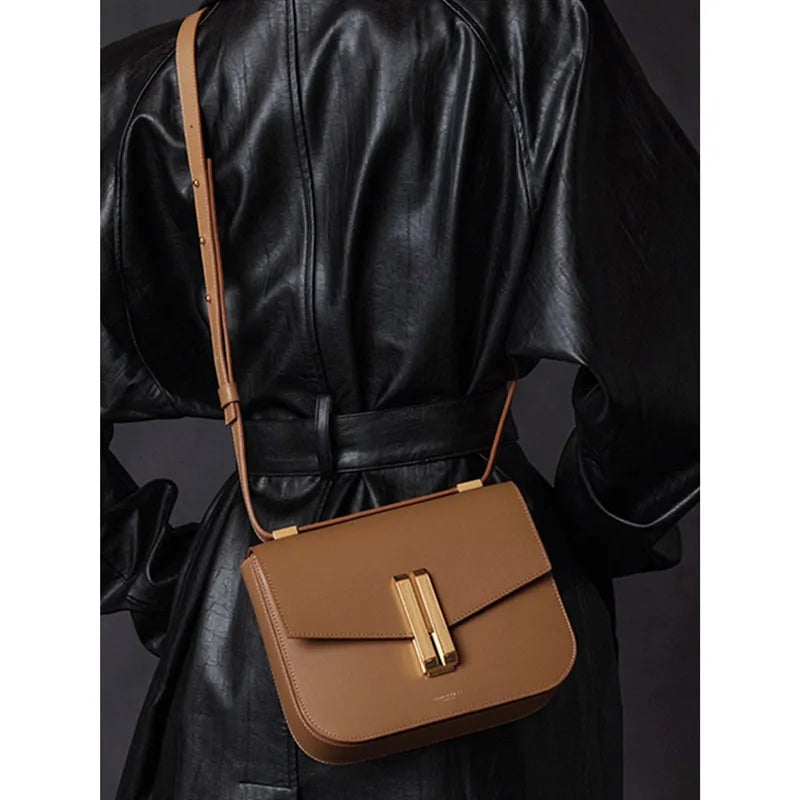 Demellier Tofu Bag - British Luxury style | Unique Design | Premium Quality Genuine Leather Women‘s Shoulder Bag