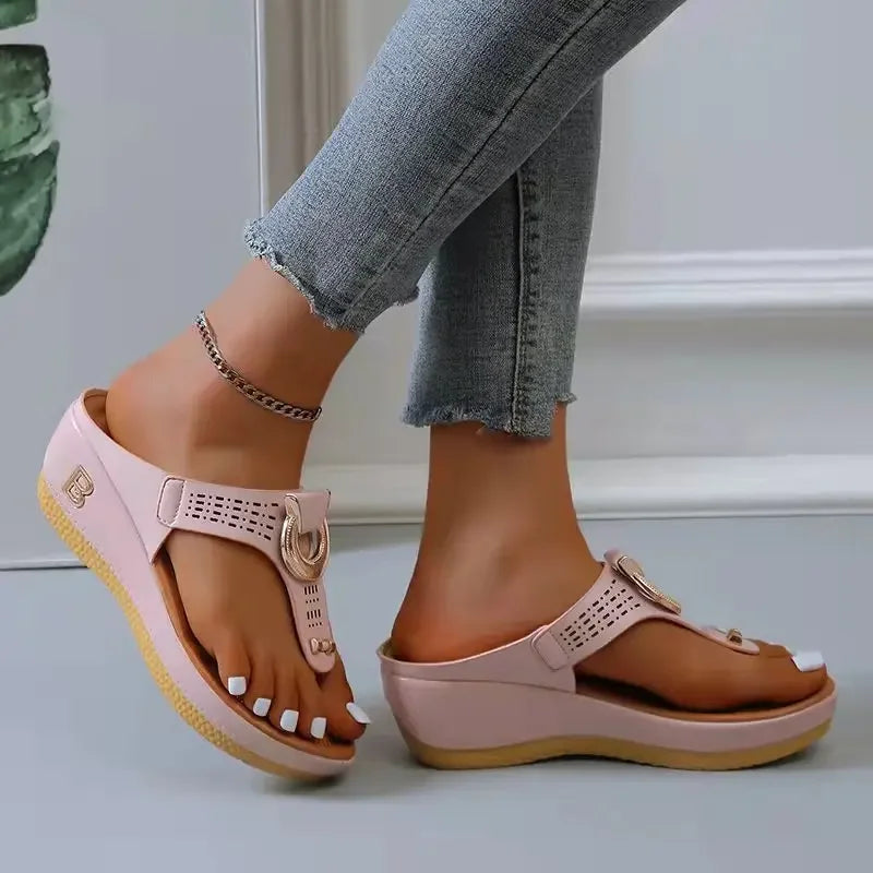 Summer Wedges Sandals Slippers Women Big Size Non-Slip Platform Open Toe Flip Flops Sandals Ladies Comfortable Beach Shoes