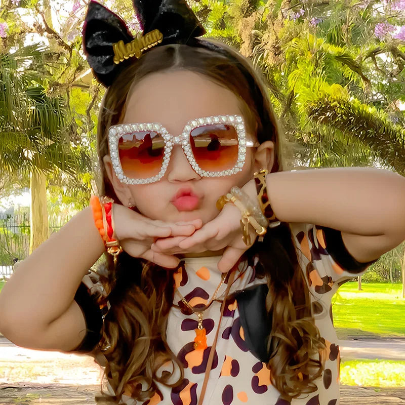 XJiea Children Fashion Sunglasses Designer Trendy Oversized Square Kids Sun Glasses Colorful Parent-child Style Shades UV400